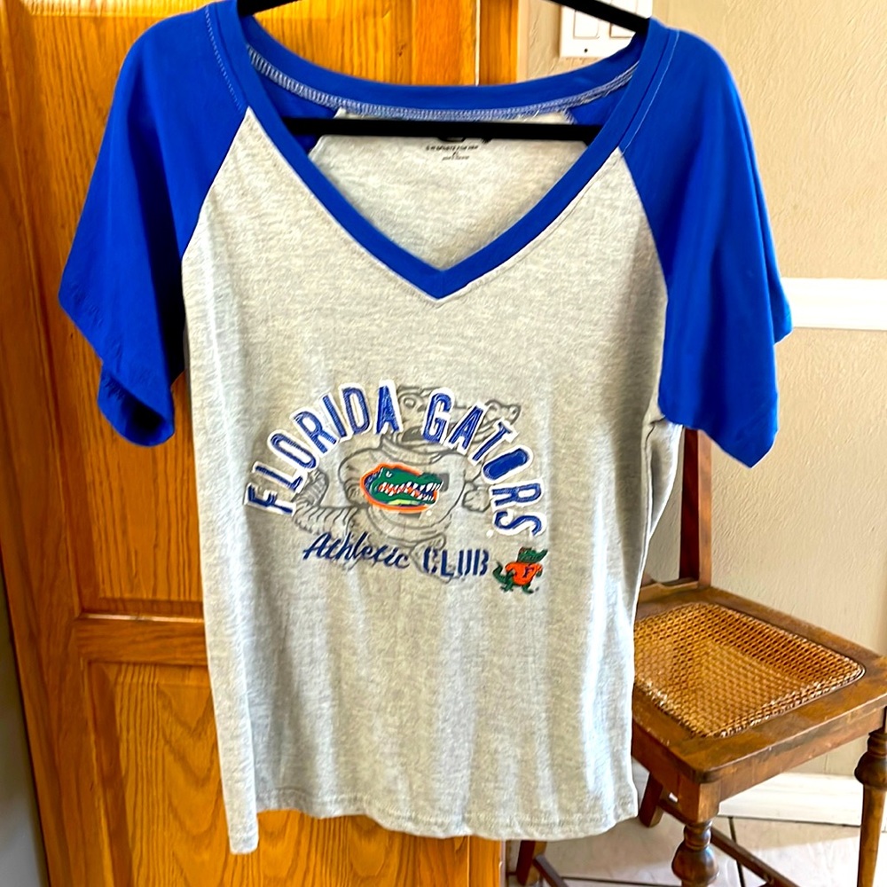 University of Florida women’s gator, shirt, extra-large